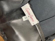 Charger l&#39;image dans la galerie, Jupe simili cuir et dentelle Capucine Puerari taille 36
