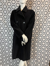 Charger l&#39;image dans la galerie, Manteau Max Mara taille 40
