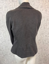 Charger l'image dans la galerie, Veste en Jeans Korii joko taille 40
