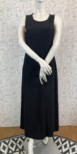Charger l'image dans la galerie, Robe longue noire Kenzo taile 44
