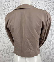 Charger l'image dans la galerie, Veste Balenciaga taille 38
