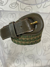 Charger l&#39;image dans la galerie, Ceinture Yves Saint Laurent rive gauche
