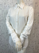 Charger l&#39;image dans la galerie, Chemisier Ann Demeulemeester taille 36
