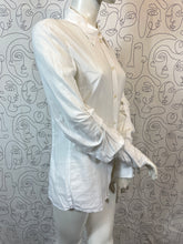 Charger l&#39;image dans la galerie, Chemisier Ann Demeulemeester taille 36
