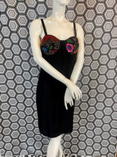 Charger l&#39;image dans la galerie, Exceptionnelle robe à perles Louis Feraud taille 42

