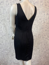 Charger l'image dans la galerie, Robe noire Christian Dior taille 36
