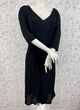 Charger l&#39;image dans la galerie, Robe fluide Valentino taille 44
