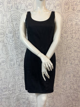 Charger l'image dans la galerie, Robe noire Christian Dior taille 36
