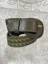 Charger l&#39;image dans la galerie, Ceinture Yves Saint Laurent rive gauche
