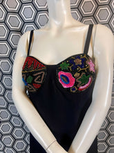 Charger l&#39;image dans la galerie, Exceptionnelle robe à perles Louis Feraud taille 42

