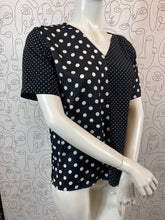 Charger l&#39;image dans la galerie, Haut à pois Paul Smith taille 40
