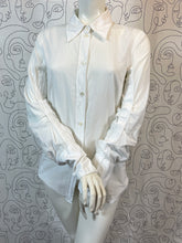 Charger l&#39;image dans la galerie, Chemisier Ann Demeulemeester taille 36

