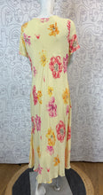 Charger l'image dans la galerie, Robe longue Laura Ashley taille 42
