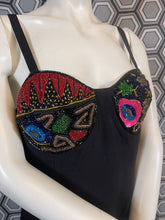 Charger l&#39;image dans la galerie, Exceptionnelle robe à perles Louis Feraud taille 42
