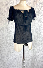 Charger l&#39;image dans la galerie, Haut Jean Paul Gaultier taille 36
