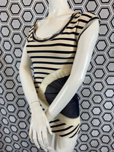 Charger l&#39;image dans la galerie, Ensemble haut et boléro Jean-Paul Gaultier taille 36
