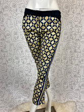 Charger l&#39;image dans la galerie, Pantalon Balenciaga taille 36
