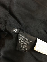 Charger l'image dans la galerie, Trench Vison Yves Saint Laurent fourrures taille 42

