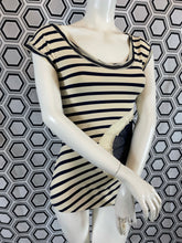 Charger l&#39;image dans la galerie, Ensemble haut et boléro Jean-Paul Gaultier taille 36
