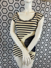 Charger l&#39;image dans la galerie, Ensemble haut et boléro Jean-Paul Gaultier taille 36
