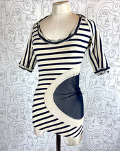 Charger l&#39;image dans la galerie, Ensemble haut et boléro Jean-Paul Gaultier taille 36
