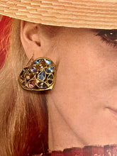 Charger l&#39;image dans la galerie, Boucles cœur vintage Yves Saint Laurent
