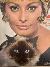 Charger l&#39;image dans la galerie, Boucles cœur vintage Yves Saint Laurent
