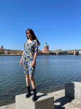 Charger l'image dans la galerie, Superbe robe Yves Saint Laurent taille 42

