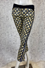 Charger l&#39;image dans la galerie, Pantalon Balenciaga taille 36
