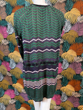 Charger l&#39;image dans la galerie, Gilet Missoni taille 42
