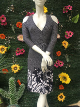 Charger l&#39;image dans la galerie, Robe cache-cœur Anne Fontaine taille 36
