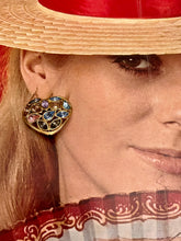 Charger l&#39;image dans la galerie, Boucles cœur vintage Yves Saint Laurent
