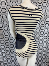 Charger l&#39;image dans la galerie, Ensemble haut et boléro Jean-Paul Gaultier taille 36
