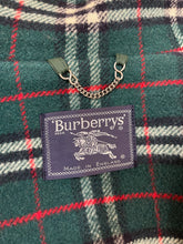 Charger l&#39;image dans la galerie, Duffle-coat Burberry taille 44
