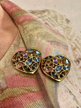 Charger l&#39;image dans la galerie, Boucles cœur vintage Yves Saint Laurent
