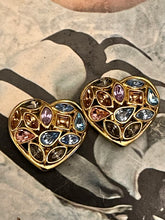 Charger l&#39;image dans la galerie, Boucles cœur vintage Yves Saint Laurent
