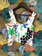 Charger l&#39;image dans la galerie, Haut Yves Saint Laurent variation hommage Matisse taille 36
