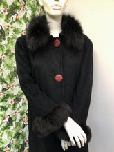 Charger l'image dans la galerie, Superbe manteau cachemire et Renard noir taille 36/38
