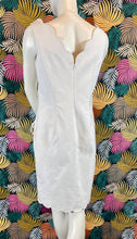 Charger l'image dans la galerie, Superbe robe Christian Dior taille 42
