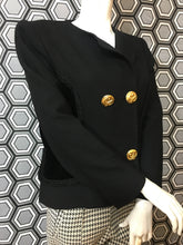 Charger l'image dans la galerie, Superbe veste Christian Lacroix taille 42
