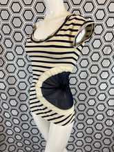 Charger l&#39;image dans la galerie, Ensemble haut et boléro Jean-Paul Gaultier taille 36
