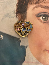 Charger l&#39;image dans la galerie, Boucles cœur vintage Yves Saint Laurent
