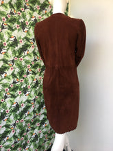 Charger l&#39;image dans la galerie, Manteau Anna Trzebinski taille 38
