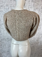 Charger l&#39;image dans la galerie, Gilet Autrichien taille 38
