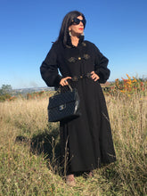 Charger l'image dans la galerie, Superbe manteau Yves Saint Laurent Fourrures taille 42
