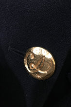 Charger l'image dans la galerie, Superbe veste Christian Lacroix taille 42
