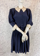 Charger l'image dans la galerie, Robe vintage Guy Laroche diffusion taille 40
