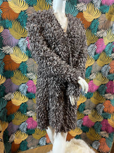 Charger l&#39;image dans la galerie, Manteau maille bouclettes Vanessa Bruno taille 36
