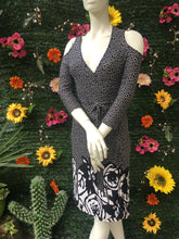 Charger l&#39;image dans la galerie, Robe cache-cœur Anne Fontaine taille 36
