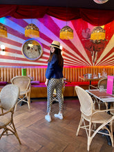 Charger l&#39;image dans la galerie, Pantalon Balenciaga taille 36
